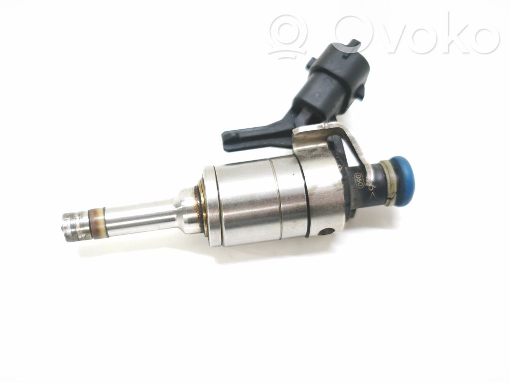 Inyector de combustible   0261500