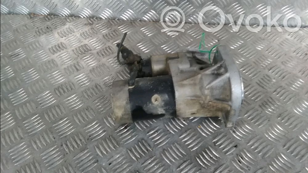 Nissan PickUp Starteris 