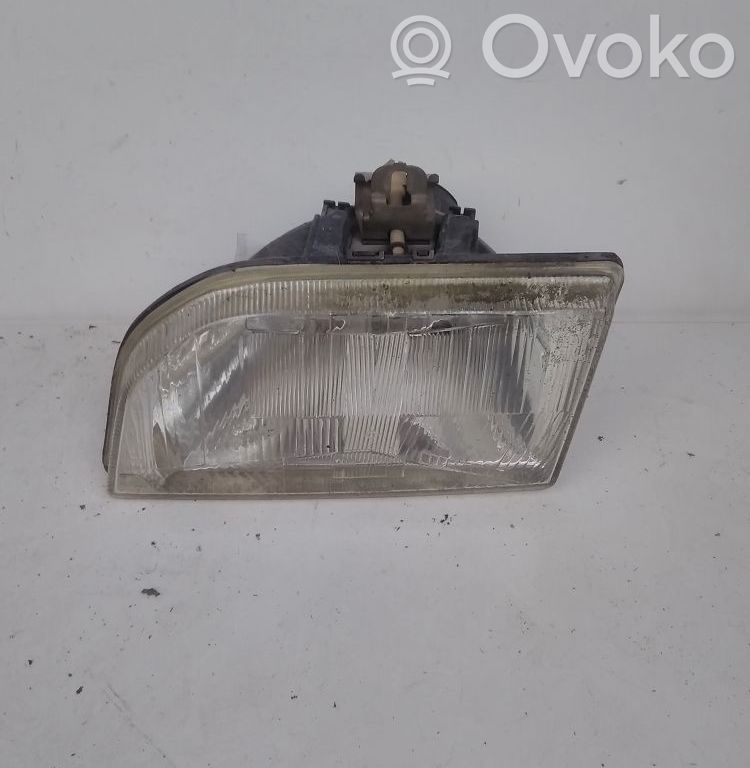 Lampa przednia