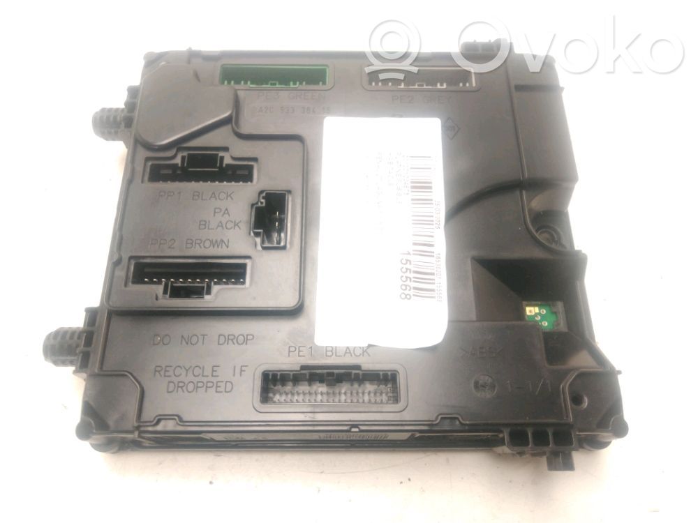 Module de fusibles   284B12402R