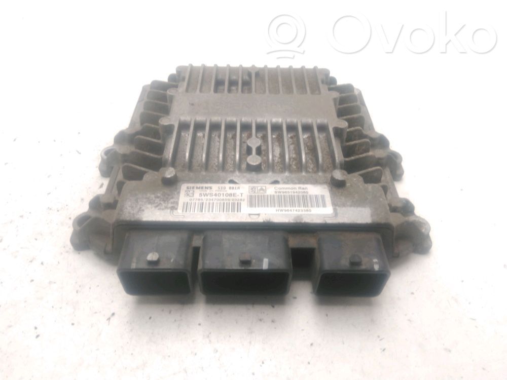 Peugeot Partner Engine control unit/module 