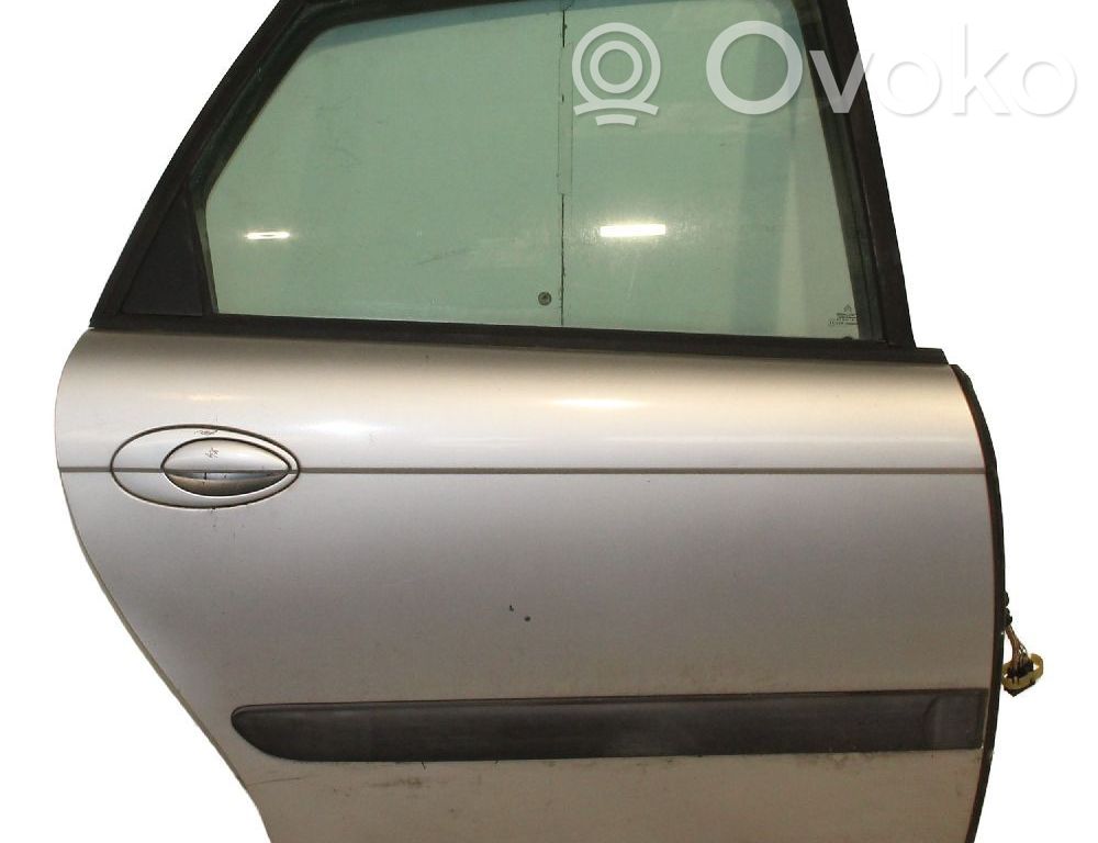 Ușă spate   9008F4