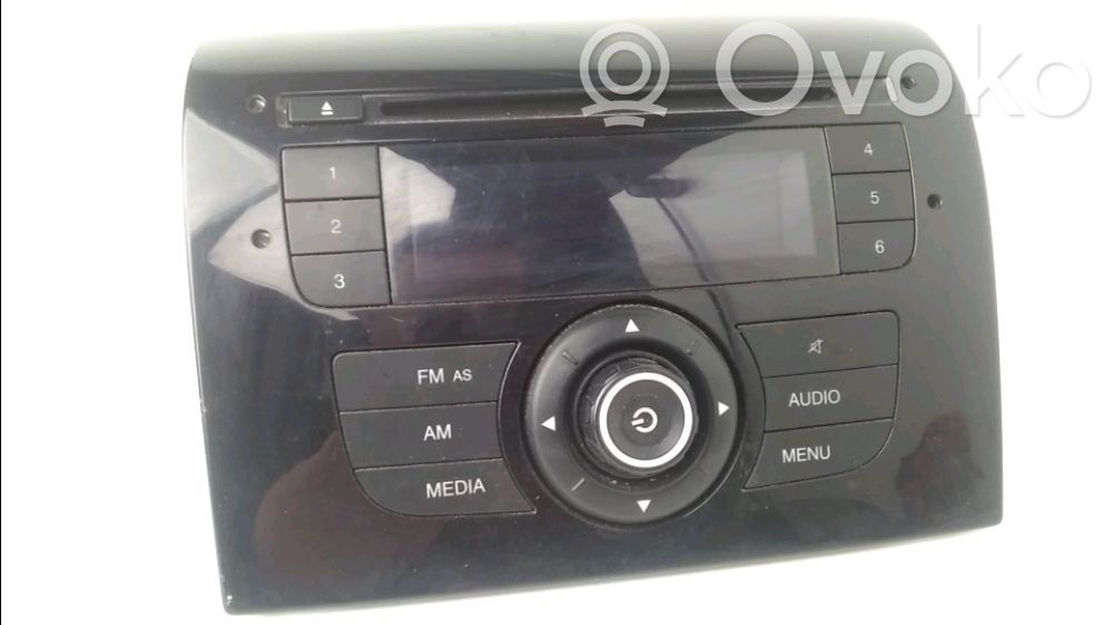 Fiat Ducato Panel / Radioodtwarzacz CD/DVD/GPS 