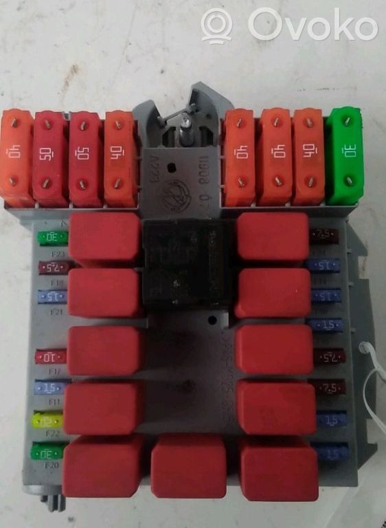 Módulo de fusible   1660269780
