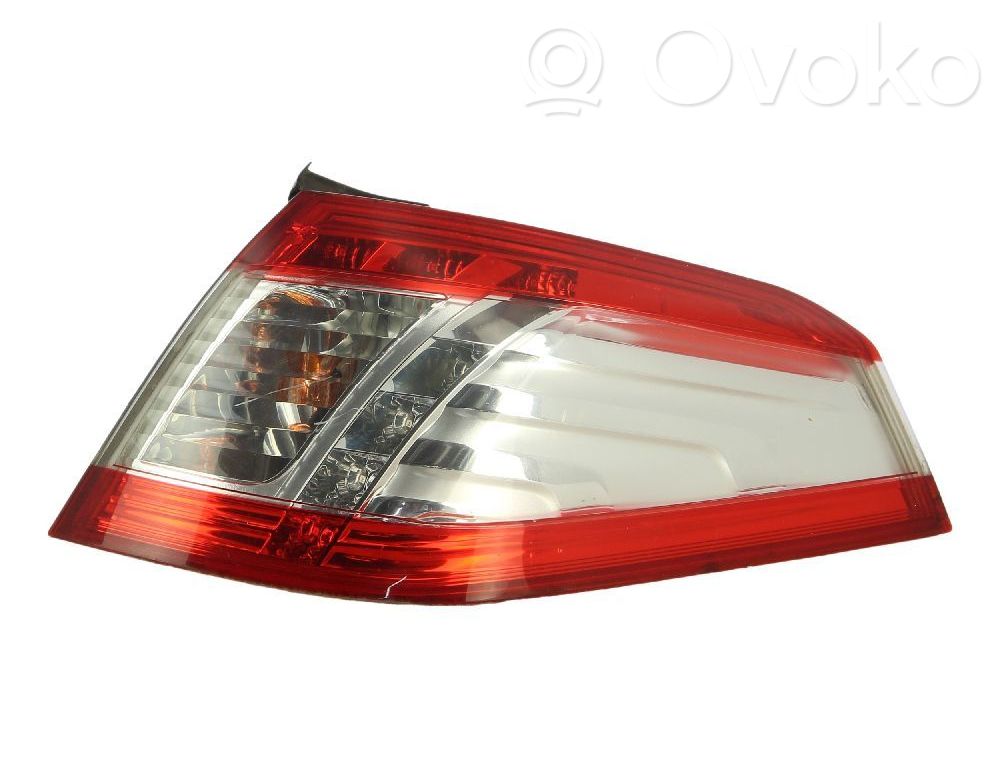 Luz trasera/de freno   6351LY,9686779680