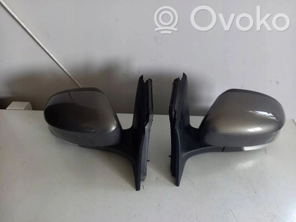 Front door electric wing mirror