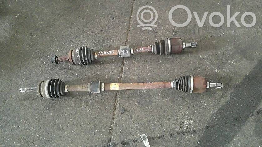 KIA Stonic Eje de transmisión delantero 