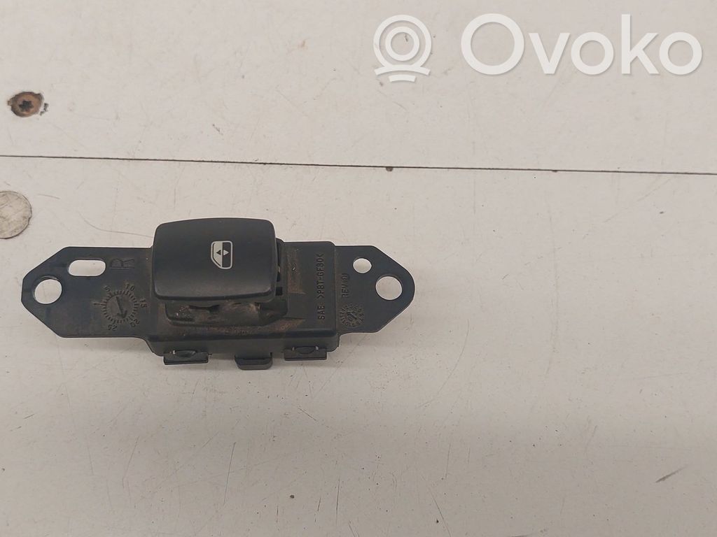 Chrysler Pacifica Electric window control switch 
