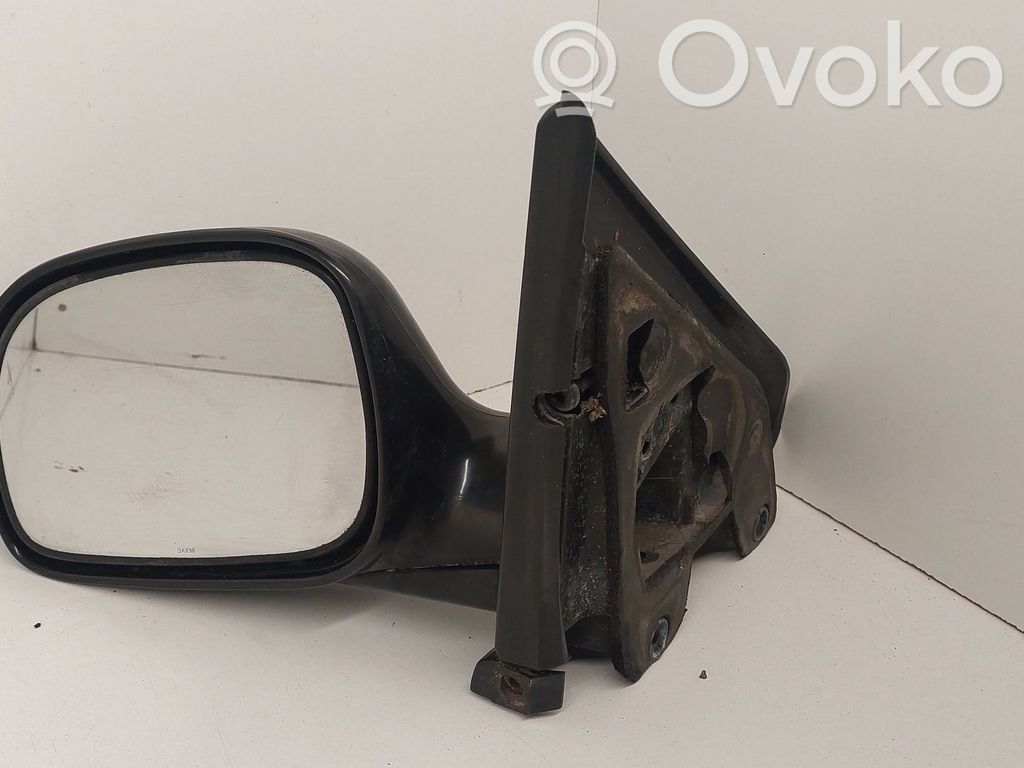 Chrysler Voyager Front door electric wing mirror 