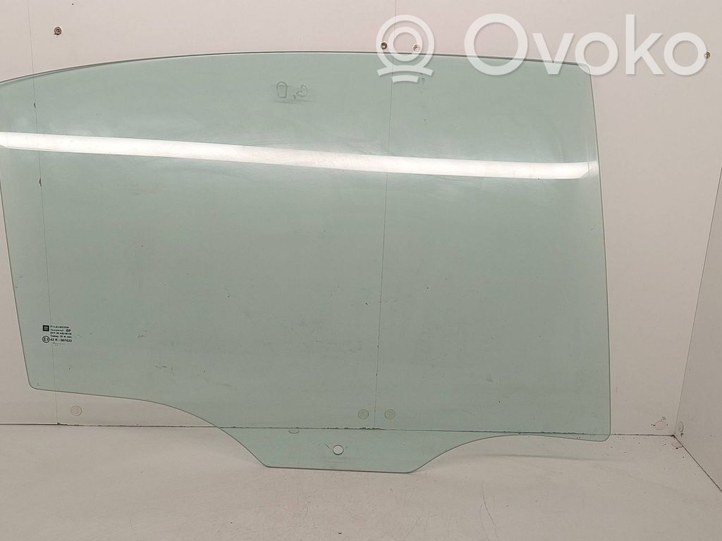 Opel Vectra C Rear windscreen/windshield window 