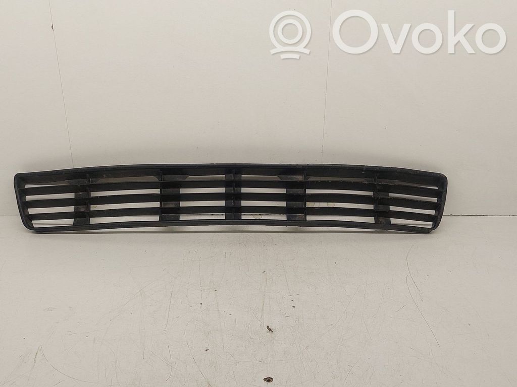Audi A4 S4 B5 8D Front bumper lower grill 