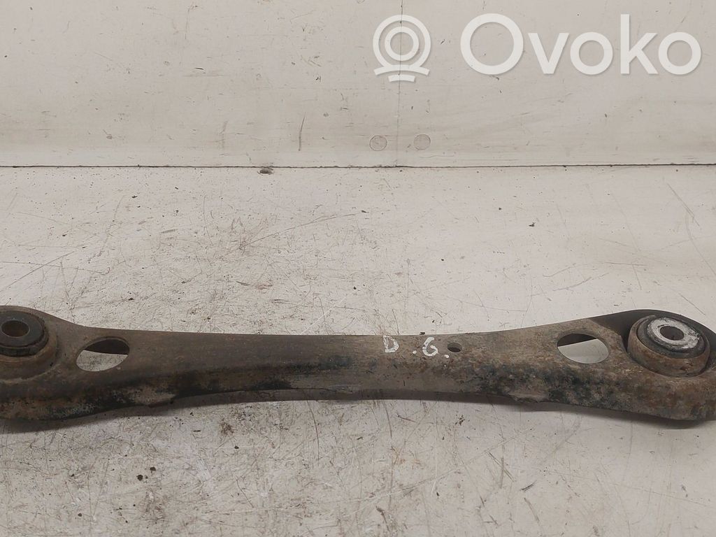 Audi A4 S4 B6 8E 8H Górny wahacz tylny 