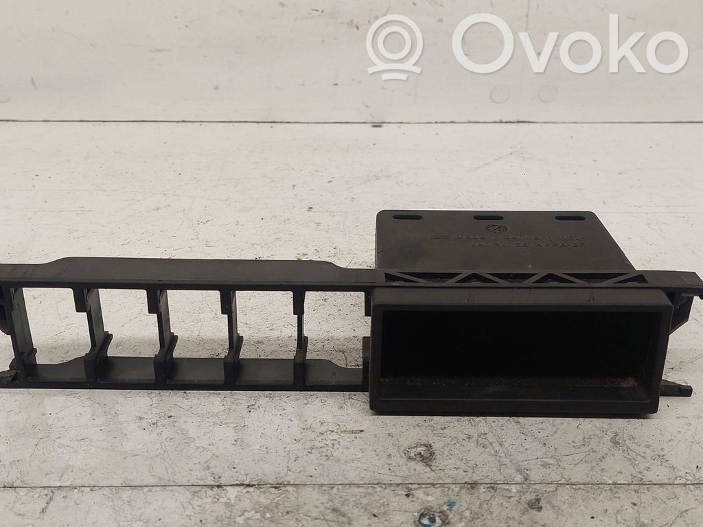 Audi A6 S6 C4 4A Boîte / compartiment de rangement pour tableau de bord 