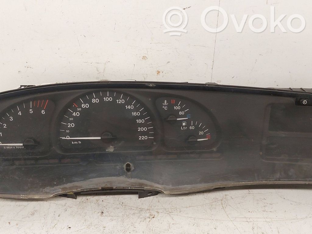 Opel Vectra B Speedometer (instrument cluster) 
