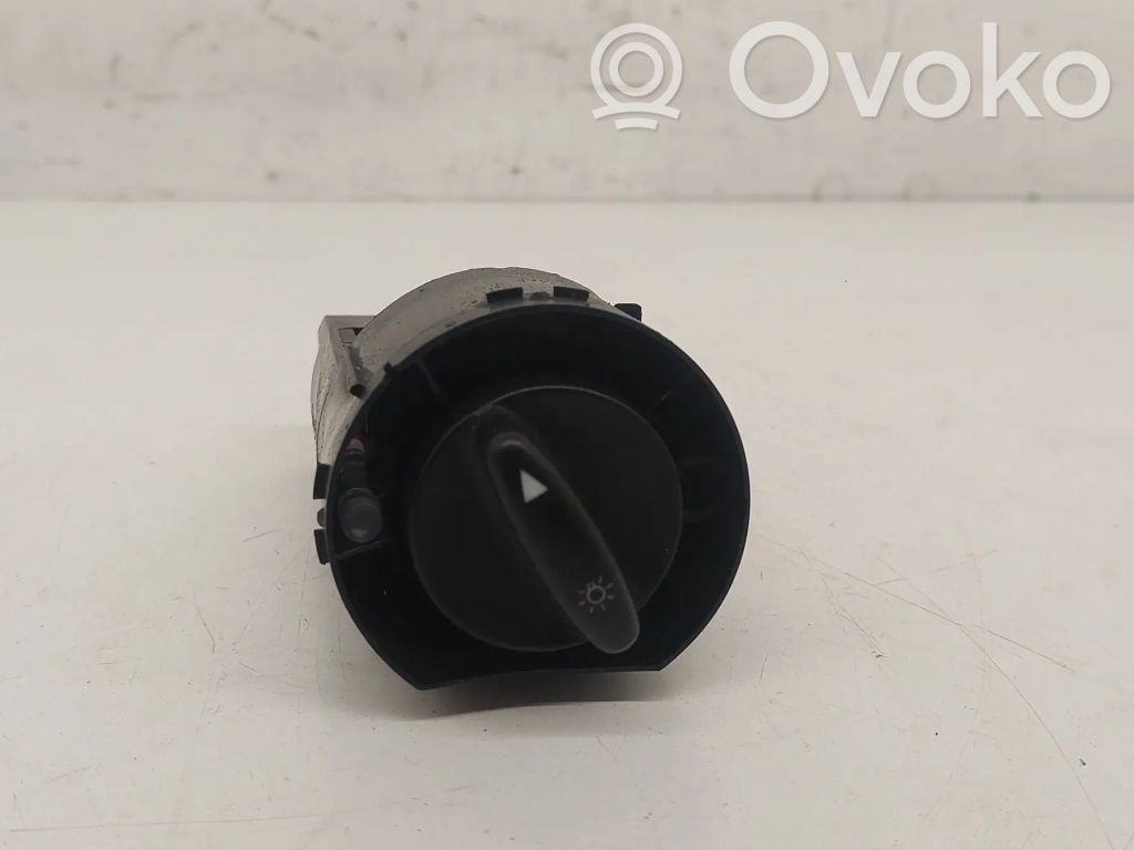 Audi A6 S6 C5 4B Light switch 