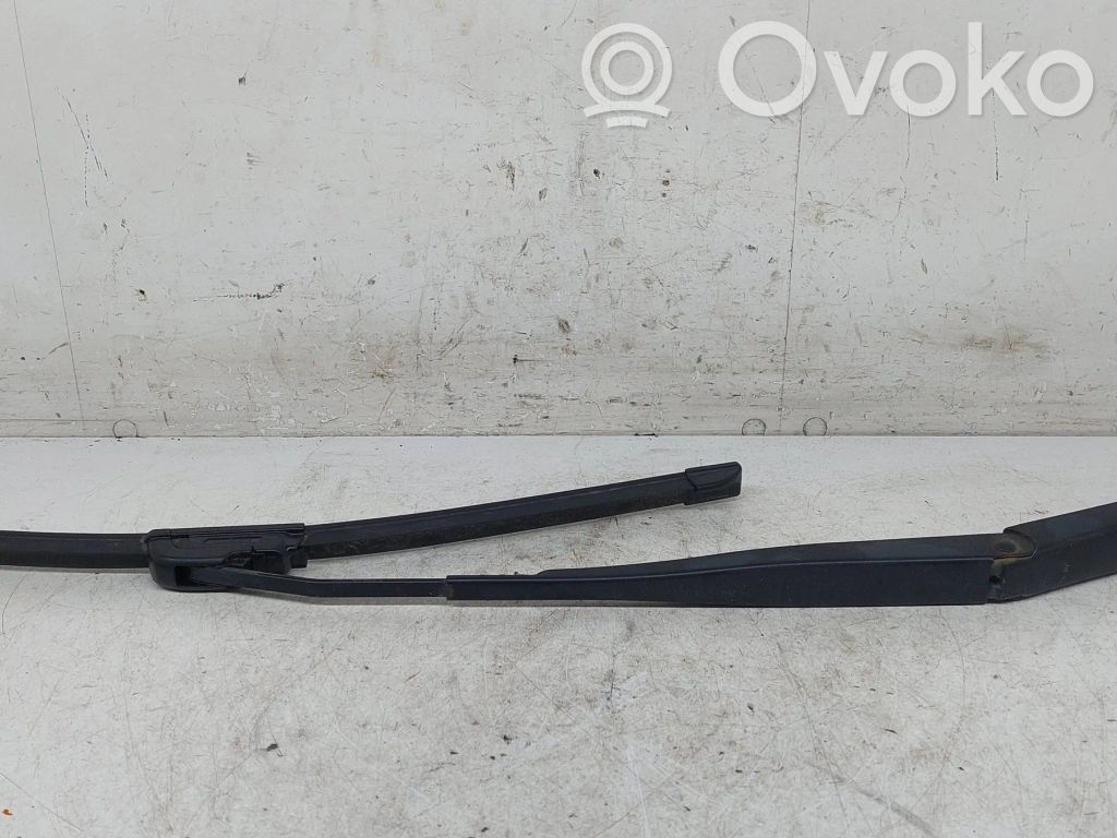Saab 9-5 Wischerarm vorne 