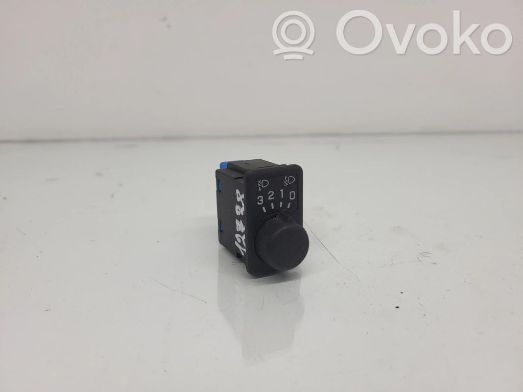 Nissan Primera Headlight level height control switch 