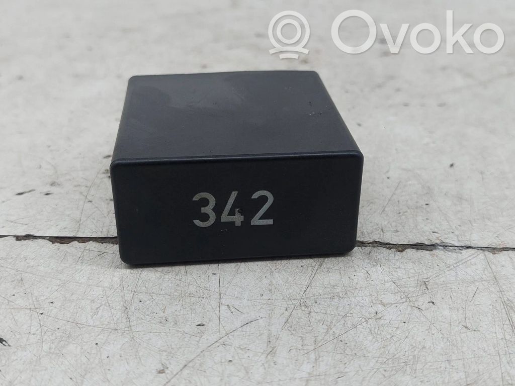 Audi 80 90 S2 B4 Other relay 