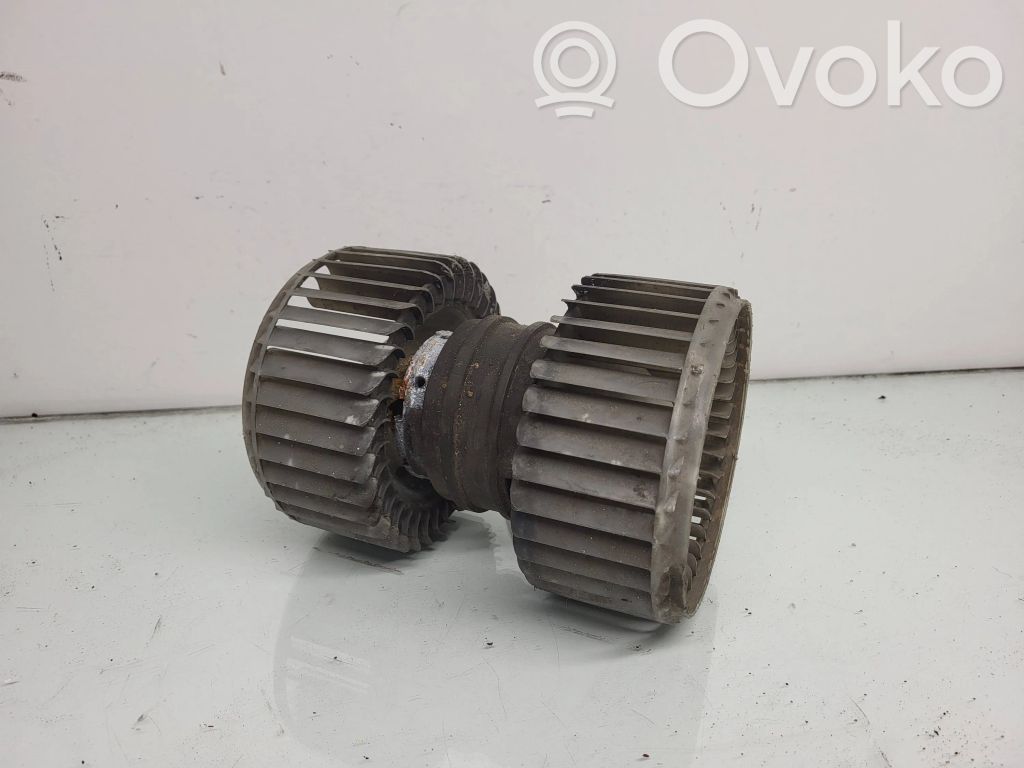 Audi A8 S8 D2 4D Mazā radiatora ventilators 