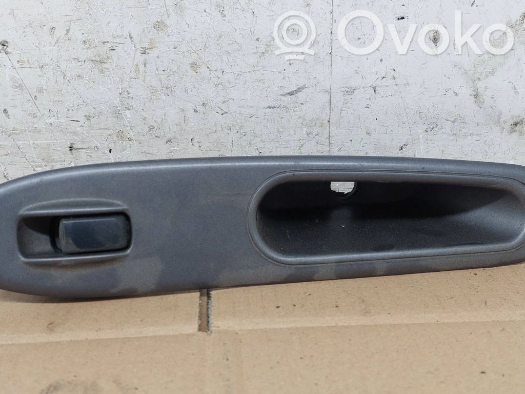 KIA Joice Electric window control switch 