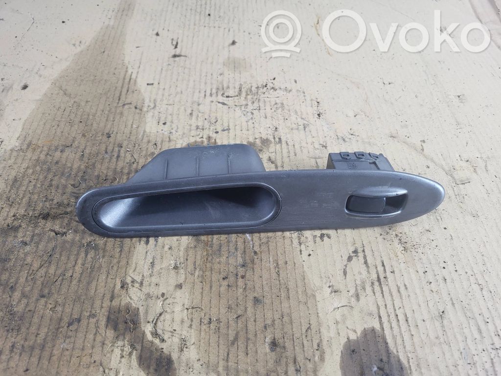 KIA Joice Electric window control switch 