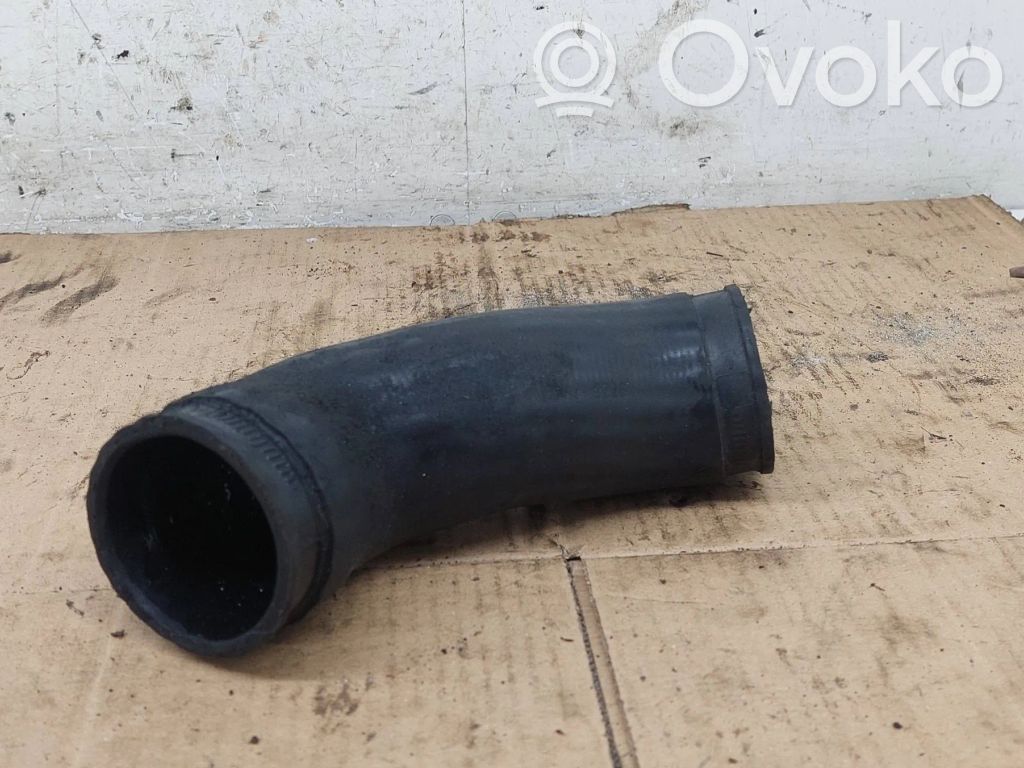 Intercooler hose/pipe