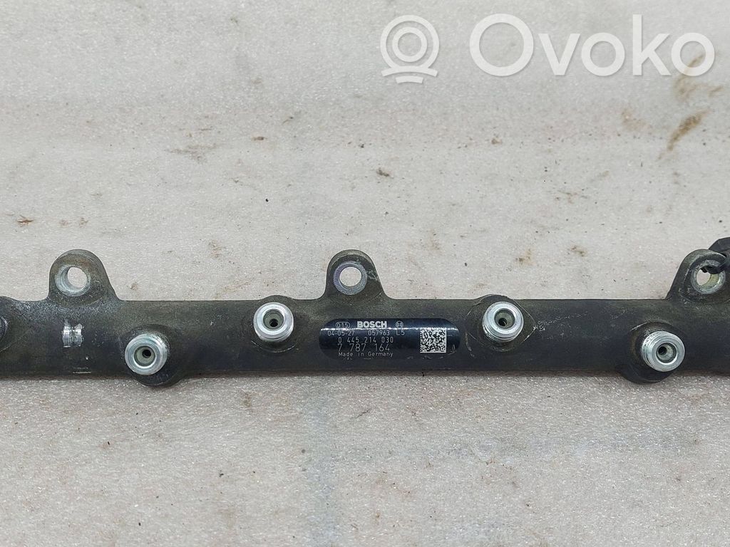 BMW 3 E46 Fuel main line pipe 
