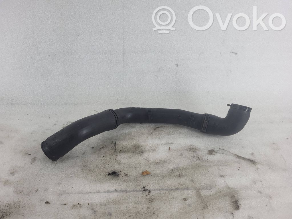 Skoda Fabia Mk1 (6Y) Furtun/conductă intercooler 