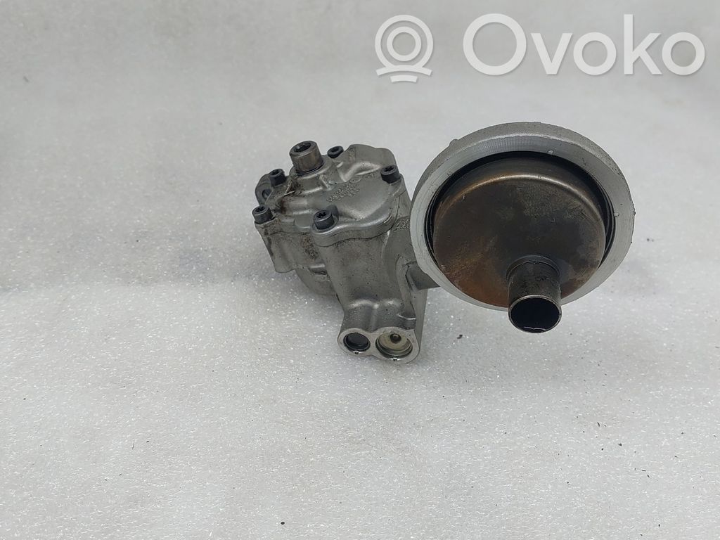 Audi A6 S6 C6 4F Eļļas sūknis 