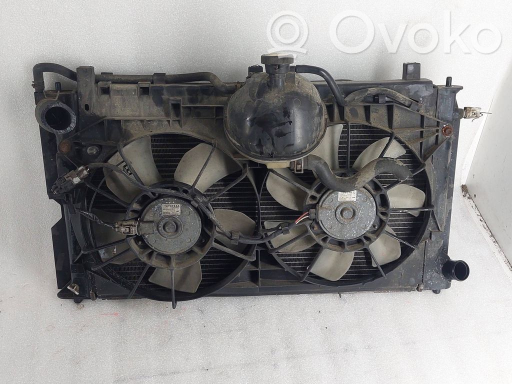 Toyota Avensis T250 Radiator set 
