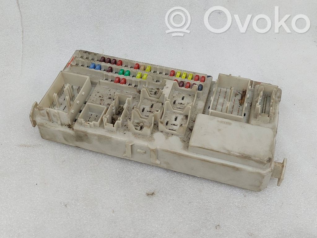 Mazda 3 I Fuse module 