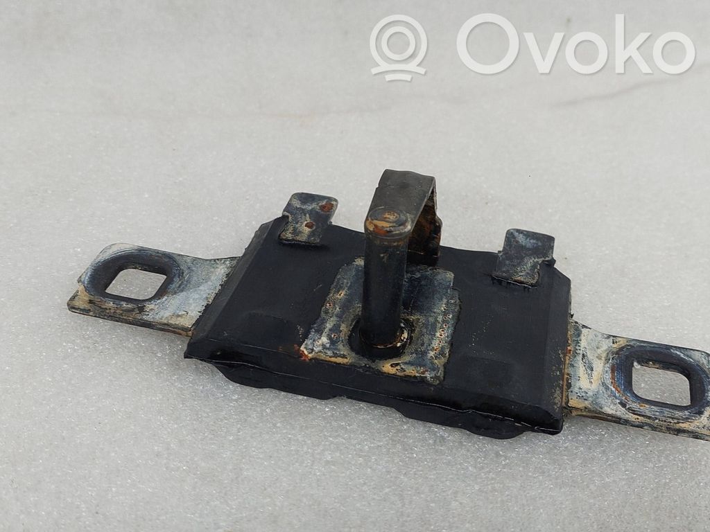 Audi Q2 - Loading door lock loop/hook striker 