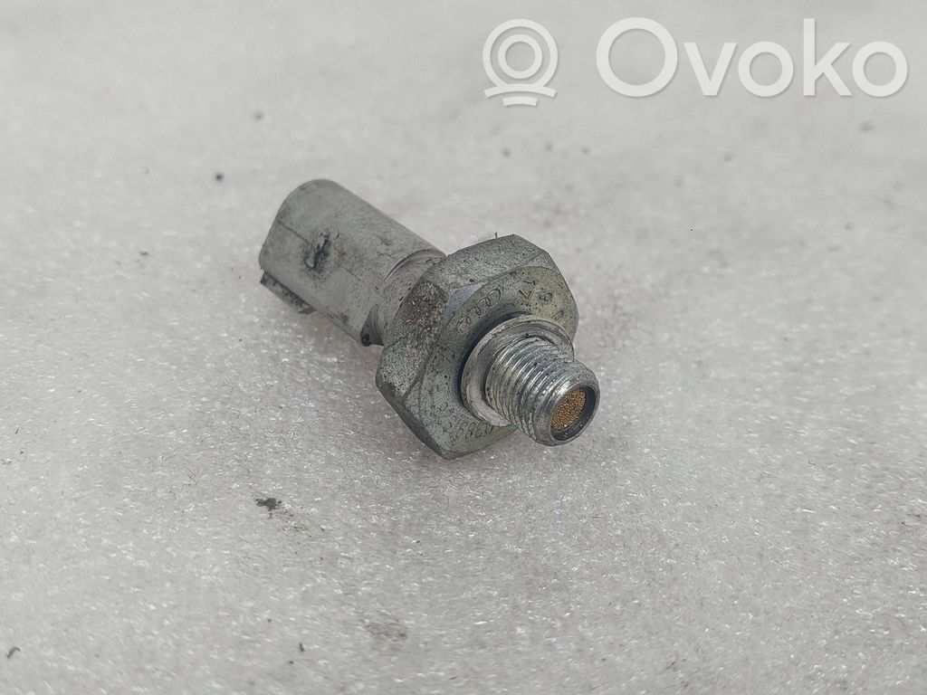 Audi Q7 4M Oil pressure sensor 