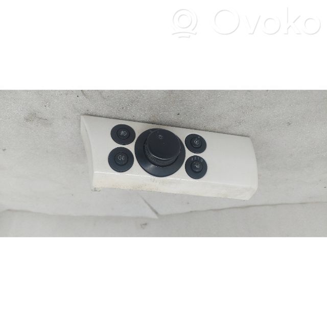 Opel Astra H Light switch 