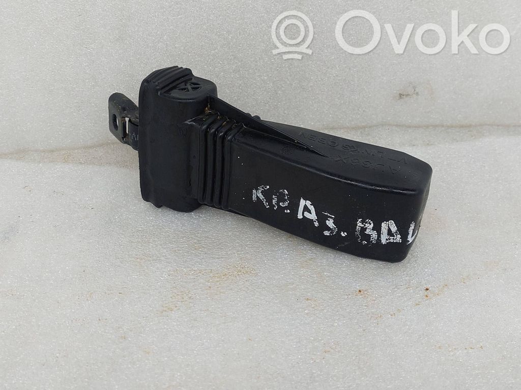 Audi A3 8Y Etuoven pidätin 