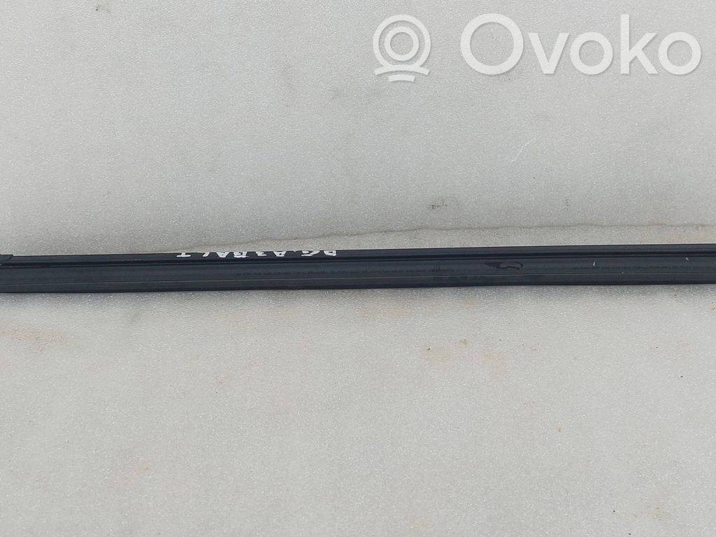Audi A3 8Y Moulures des vitres de la porte arrière 