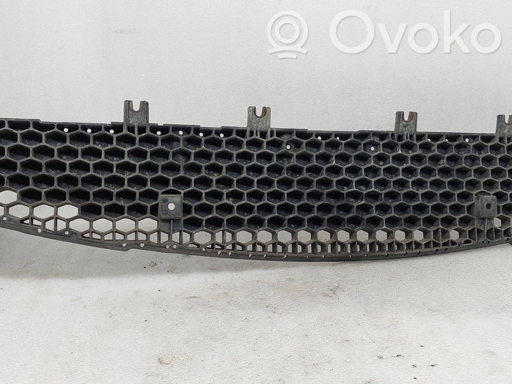 KIA Ceed Front bumper skid plate/under tray 