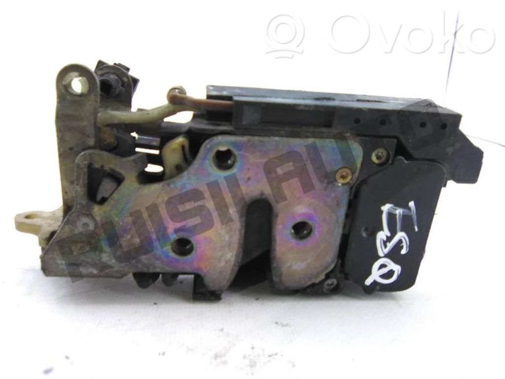 Fiat Bravo - Brava Coupe door lock (next to the handle) 