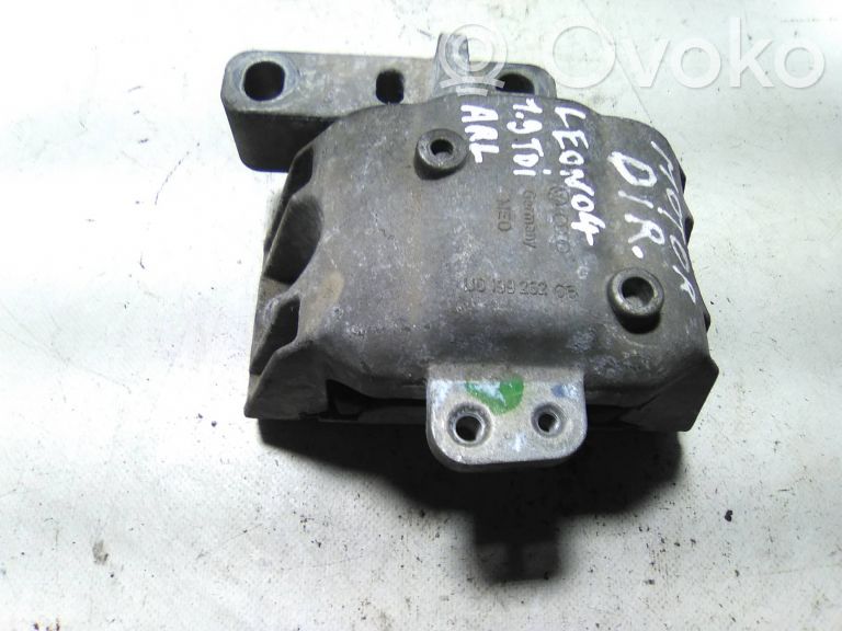 Engine mount bracket   1J0199262CB