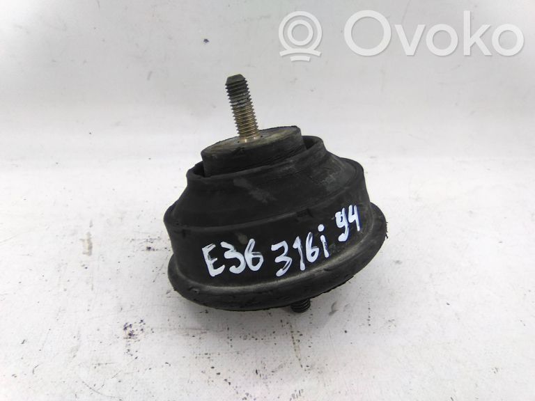 BMW 3 E36 Engine mount bracket 