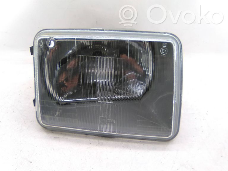 Headlight/headlamp   NAOVISIVEL