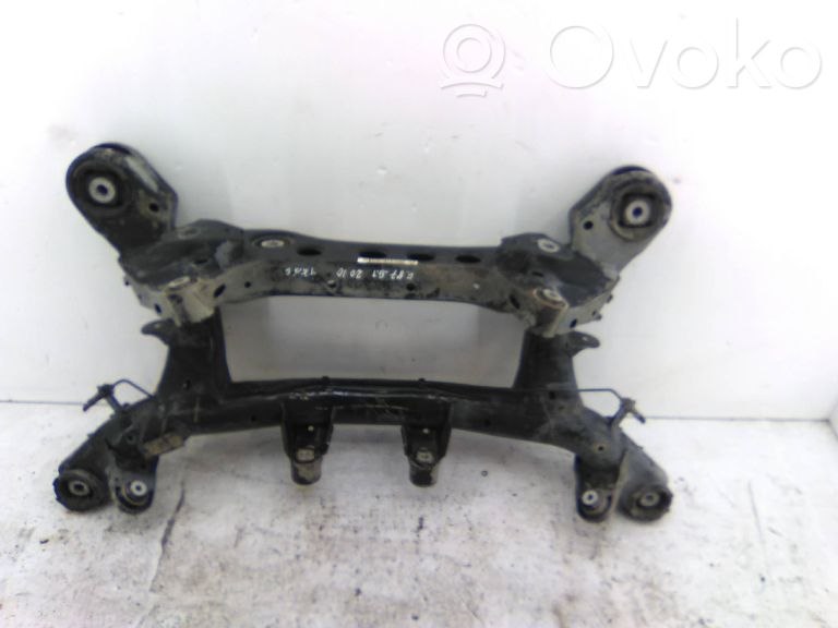 BMW 1 E81 E87 Galinis traversas 