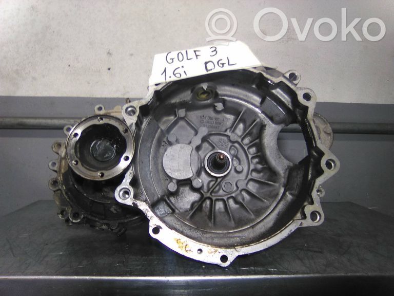 Volkswagen Golf III Manual 5 speed gearbox 