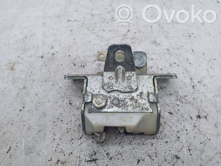 Opel Corsa A Tailgate exterior lock 