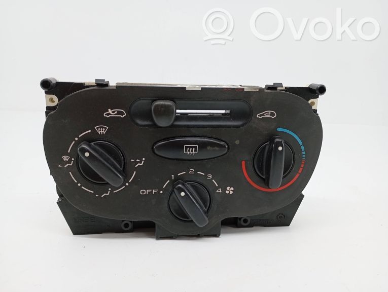 Climate control unit   4423401
