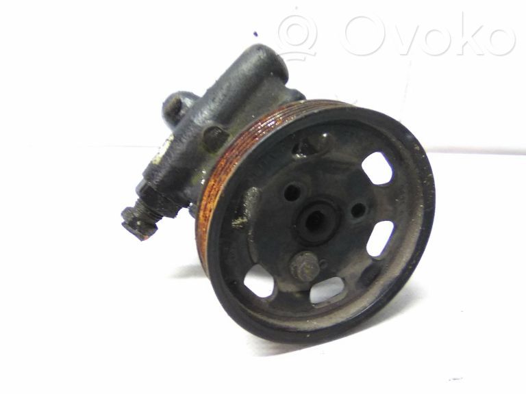 Ohjaustehostimen pumppu   7700840105