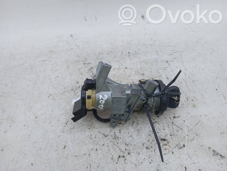 Ignition lock   NAOVISIVEL