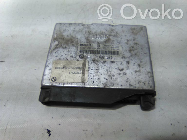 Unidad de control/módulo del motor   261203660