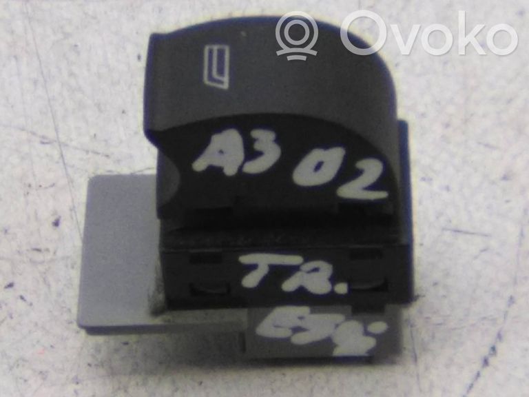 Windscreen/window heater switch   4B0959855