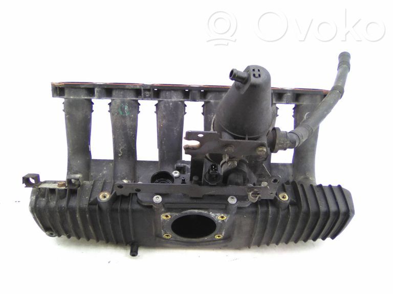 BMW 5 E39 Collettore di aspirazione 